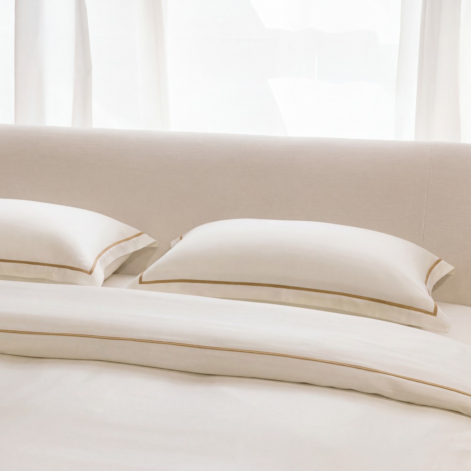 Фото Комплект постельного белья Тенсел Bono/Classic art.Ivory кант cappuchino в интернет-магазине HP Linen